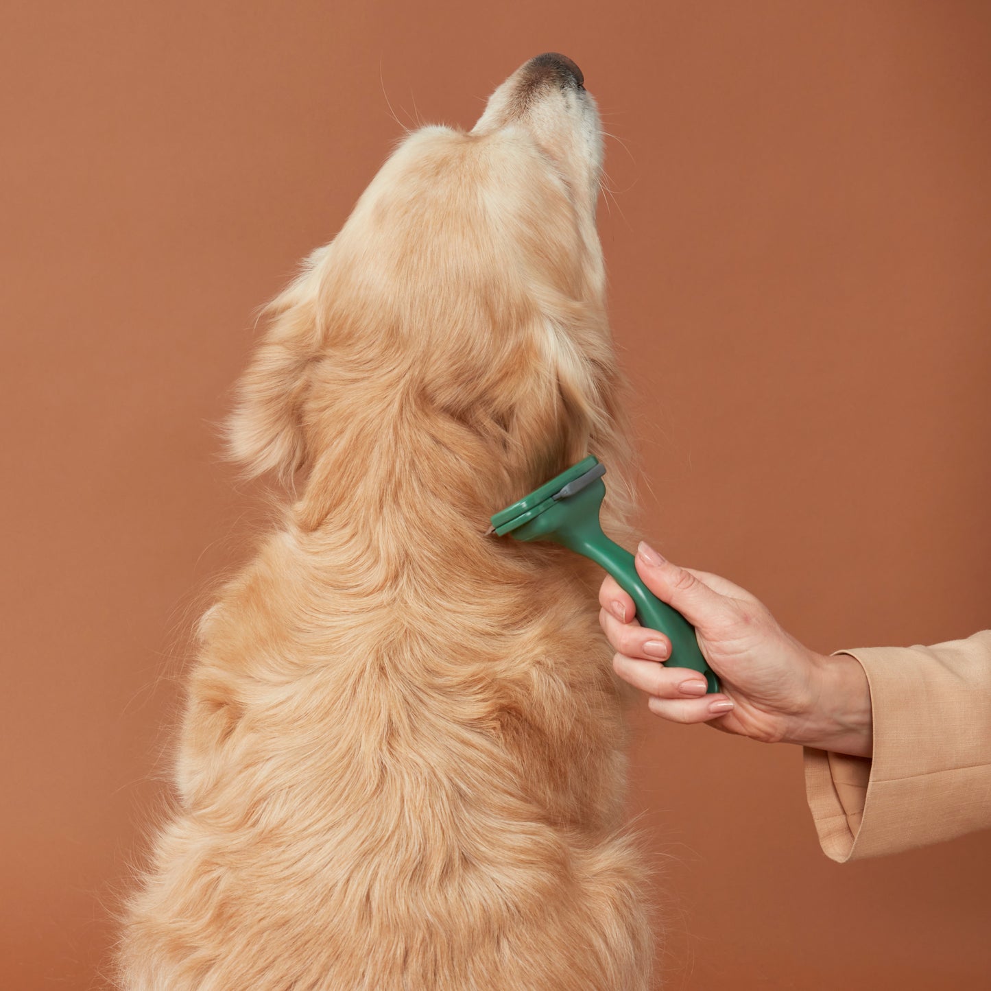 Dog Self Cleaning De-shedder Brush